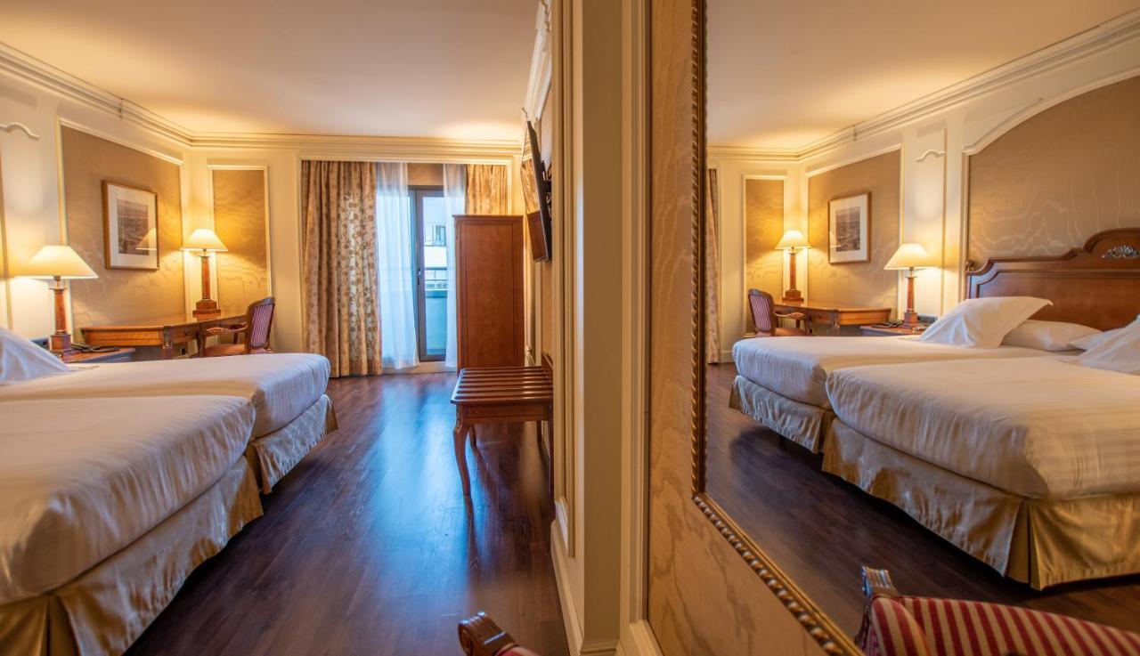 Center Hotel
