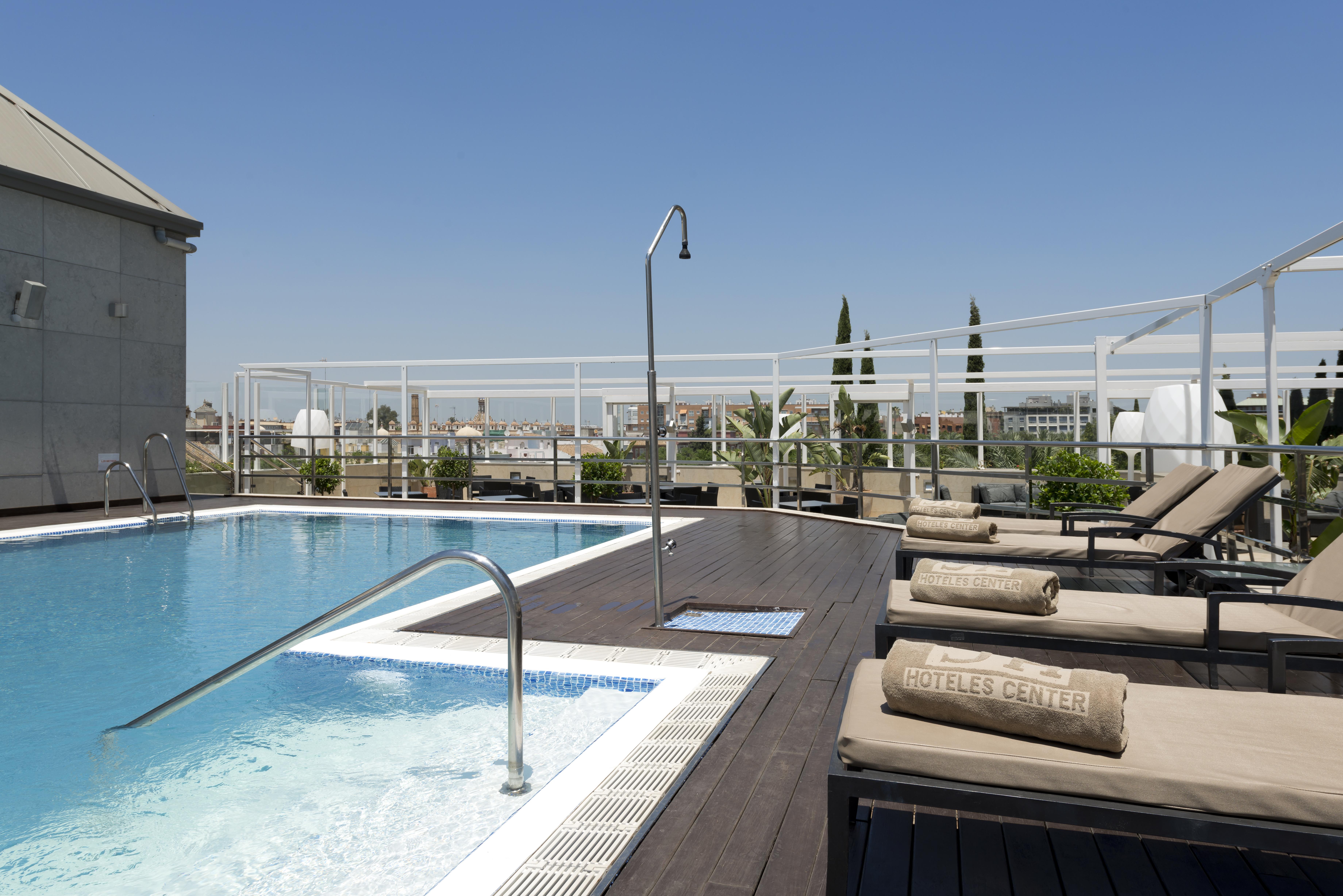 Center Hotel