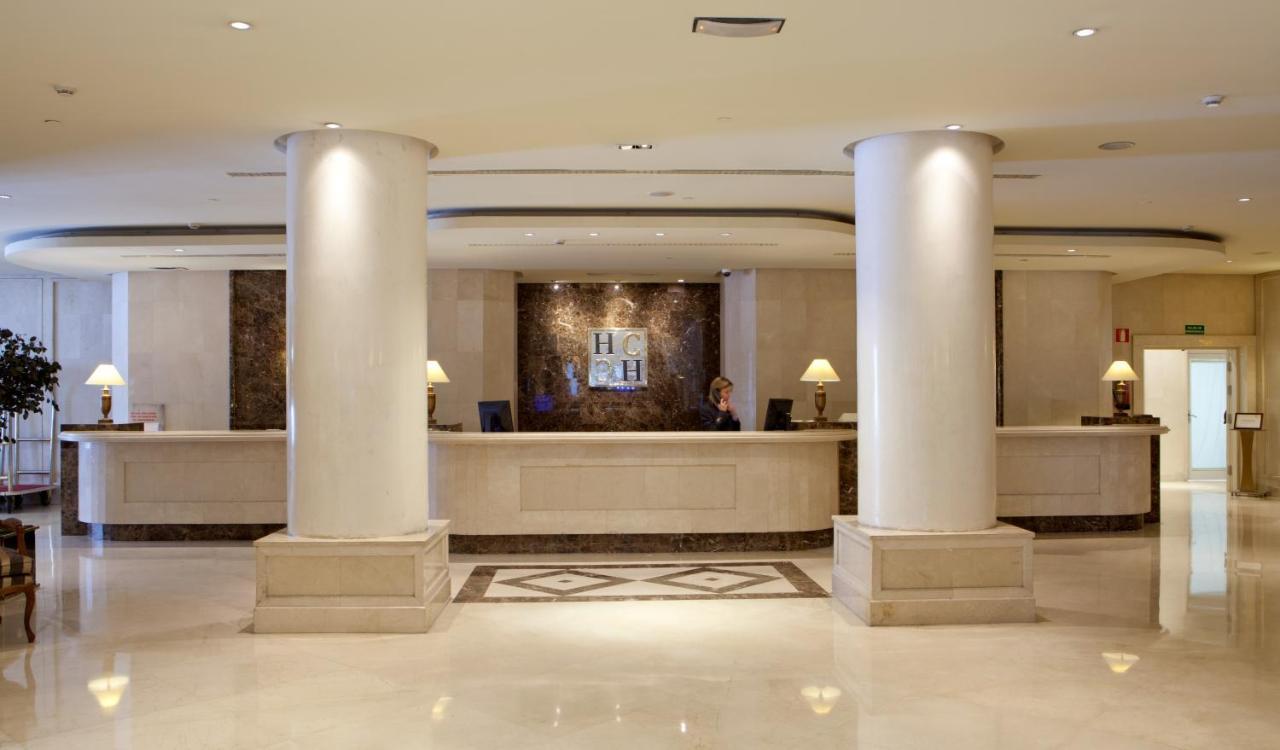 Center 4* Seville