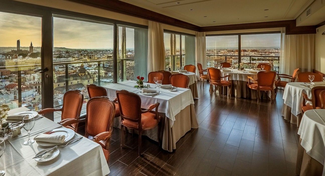 Center Hotel 4*