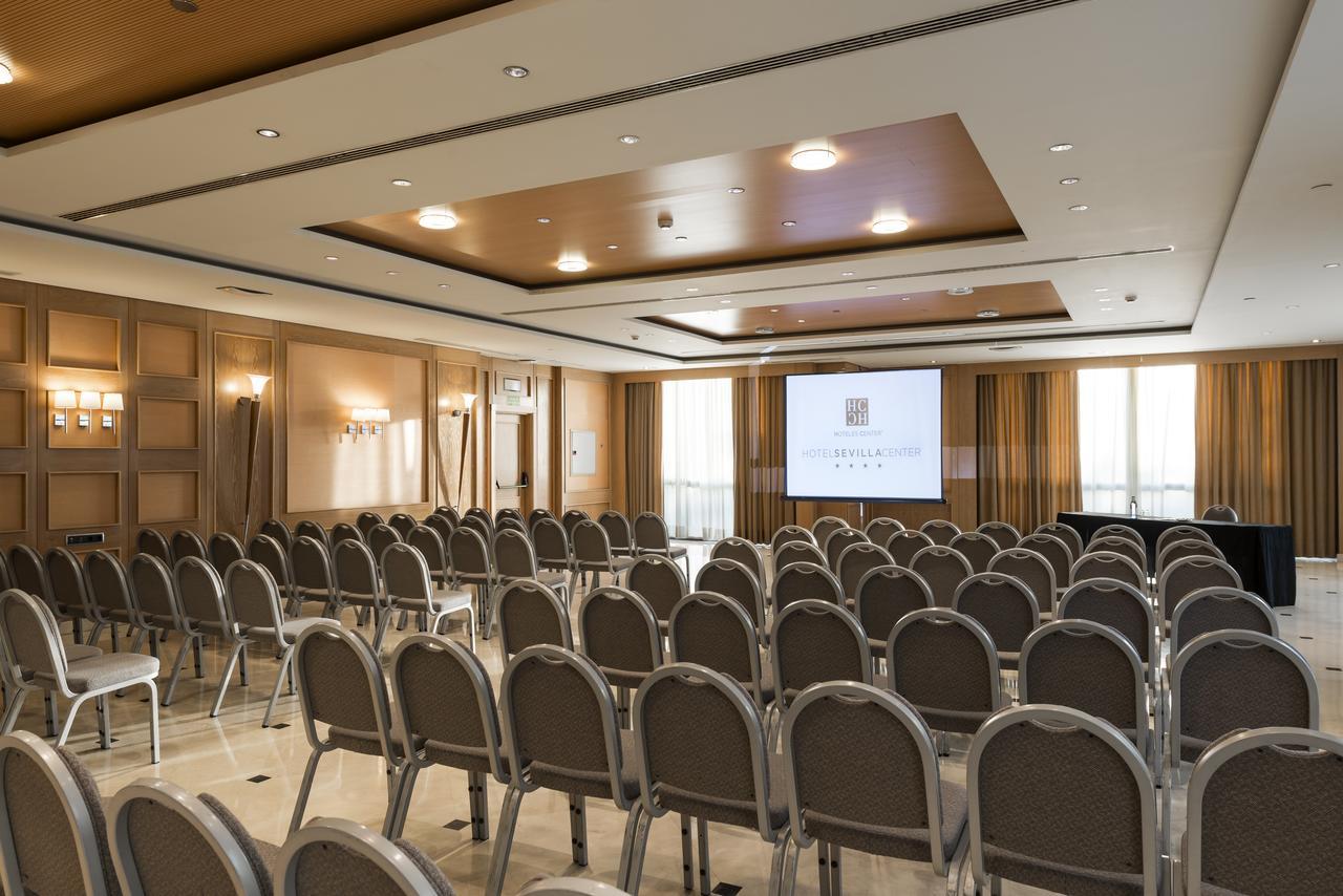 Center 4* Seville